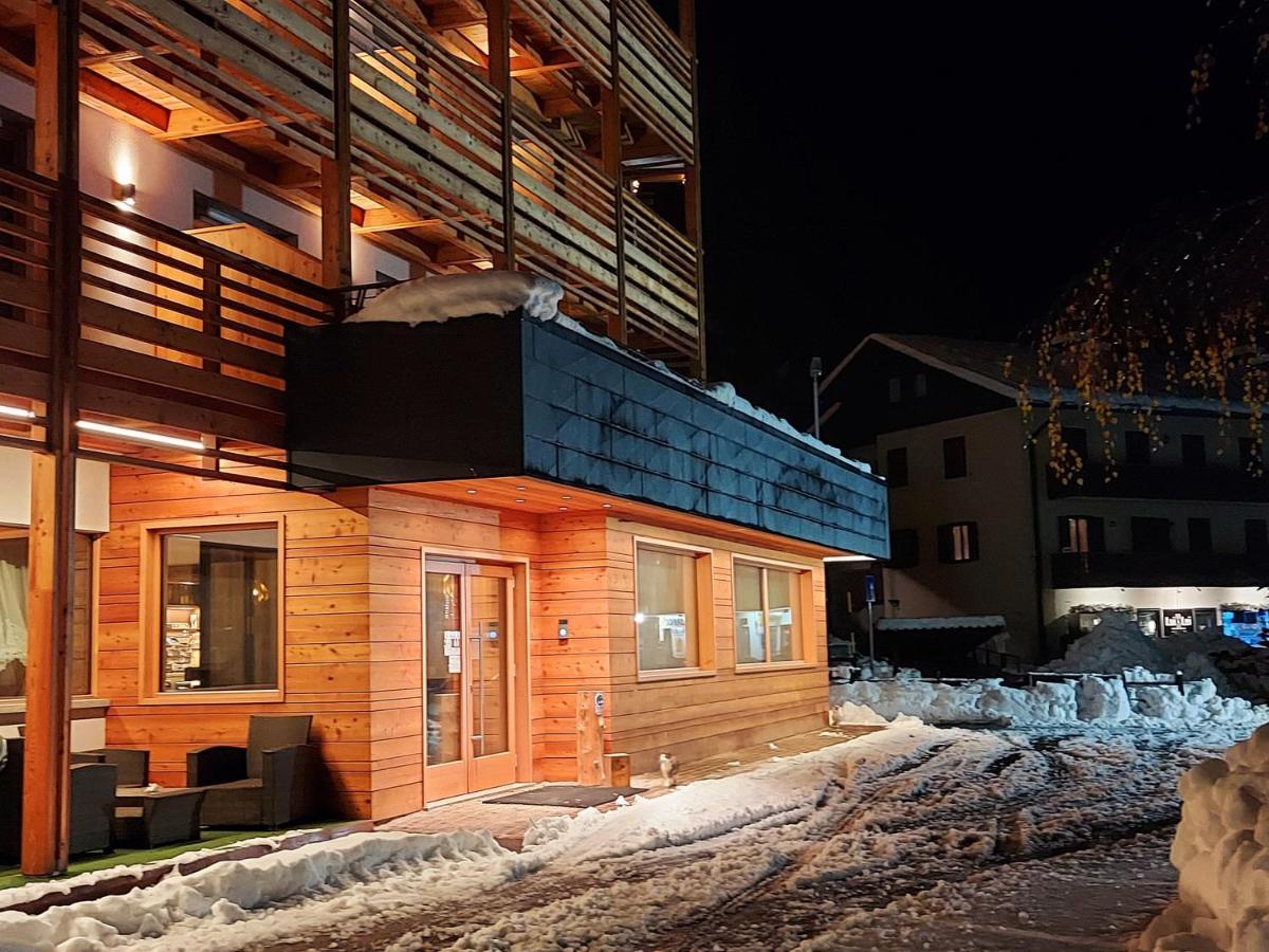 Edelweiss Alpine Nature ピンツォーロ エクステリア 写真